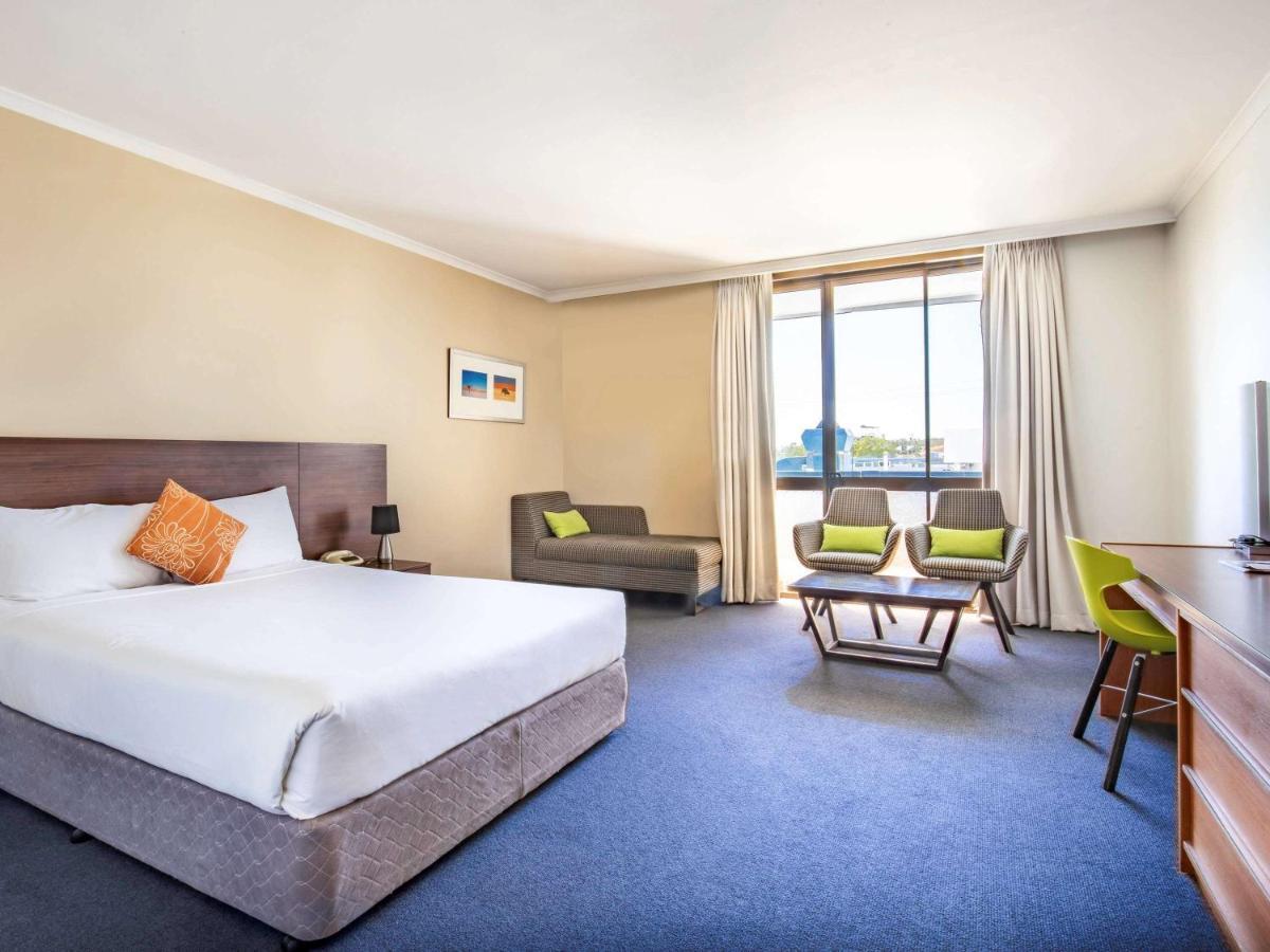 ไอบิส สไตล์ เมาท์อิซา เวโรนา โฮเต็ล Hotel เมนท์อิซา ภายนอก รูปภาพ